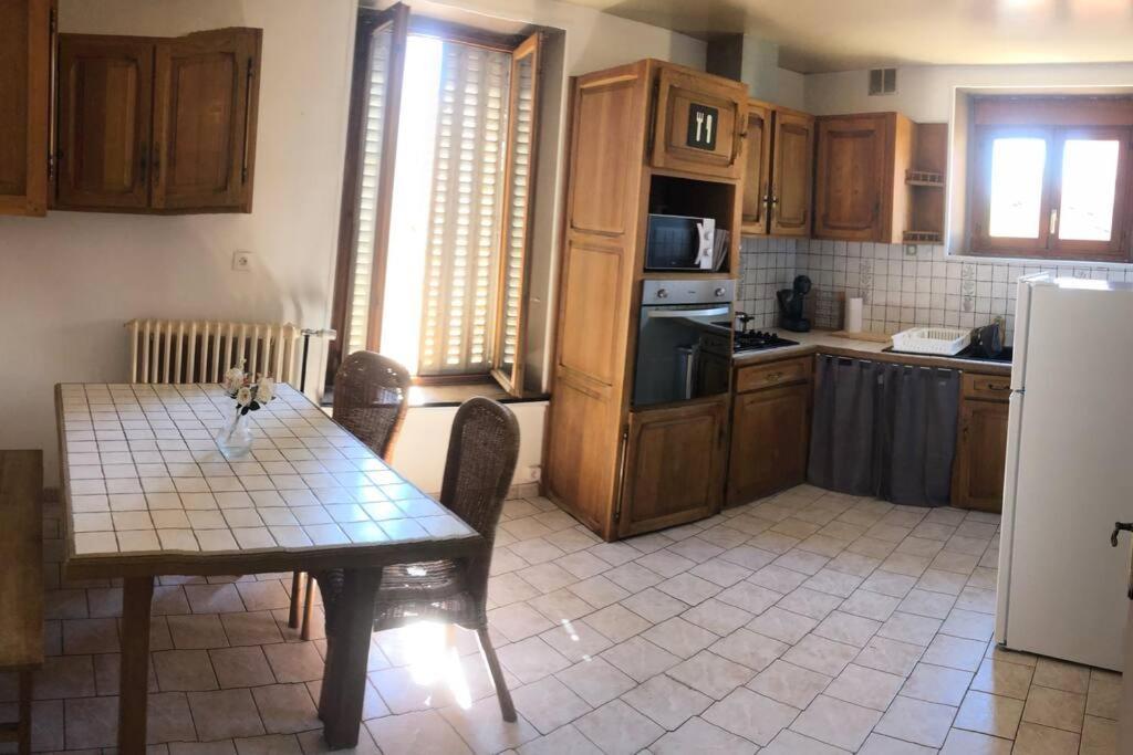 Spacieux Et Elegant Appartement Idealement Situe. Chamouilley Zewnętrze zdjęcie
